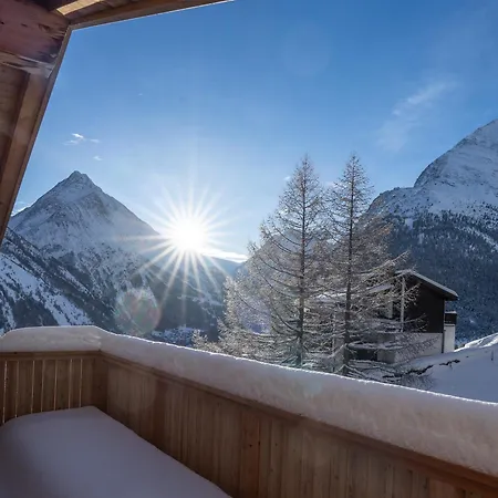 Adler Saas-Fee